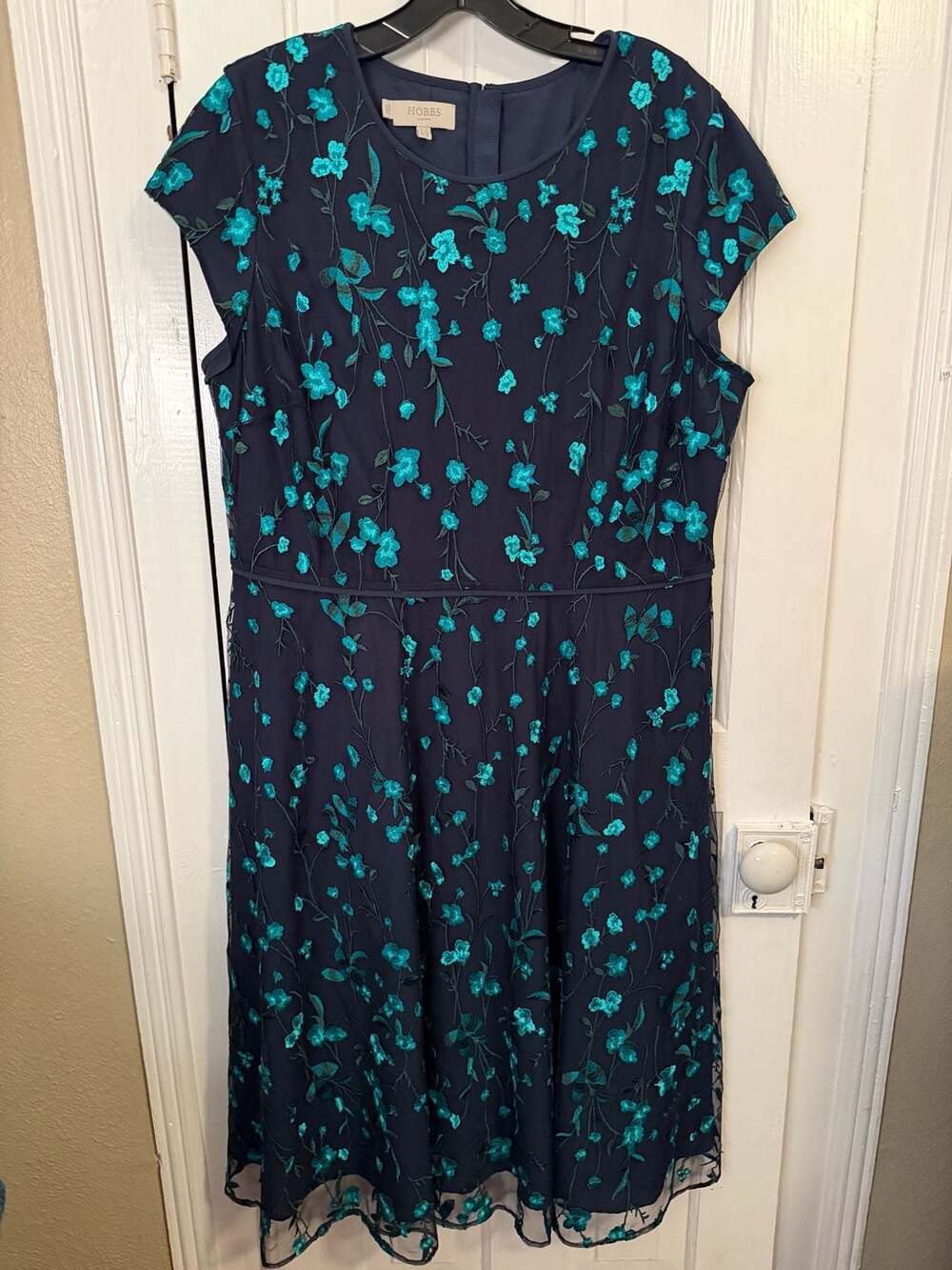 Hobbs London Tia Embroidered Floral Midi Dress Navy Blue US 14 - Picture 2 of 10